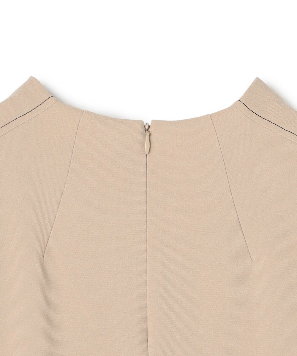 BEIGE， RUE / ドライタッチVネック配色ステッチブラウス 