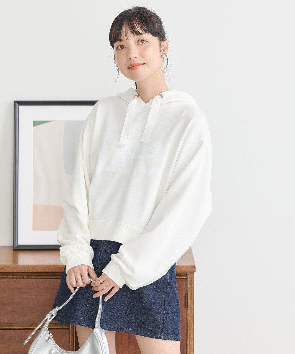 earth music&ecology Ｌｅｅ×ｅ．ｍ．ａ．ｅショート丈パーカー 