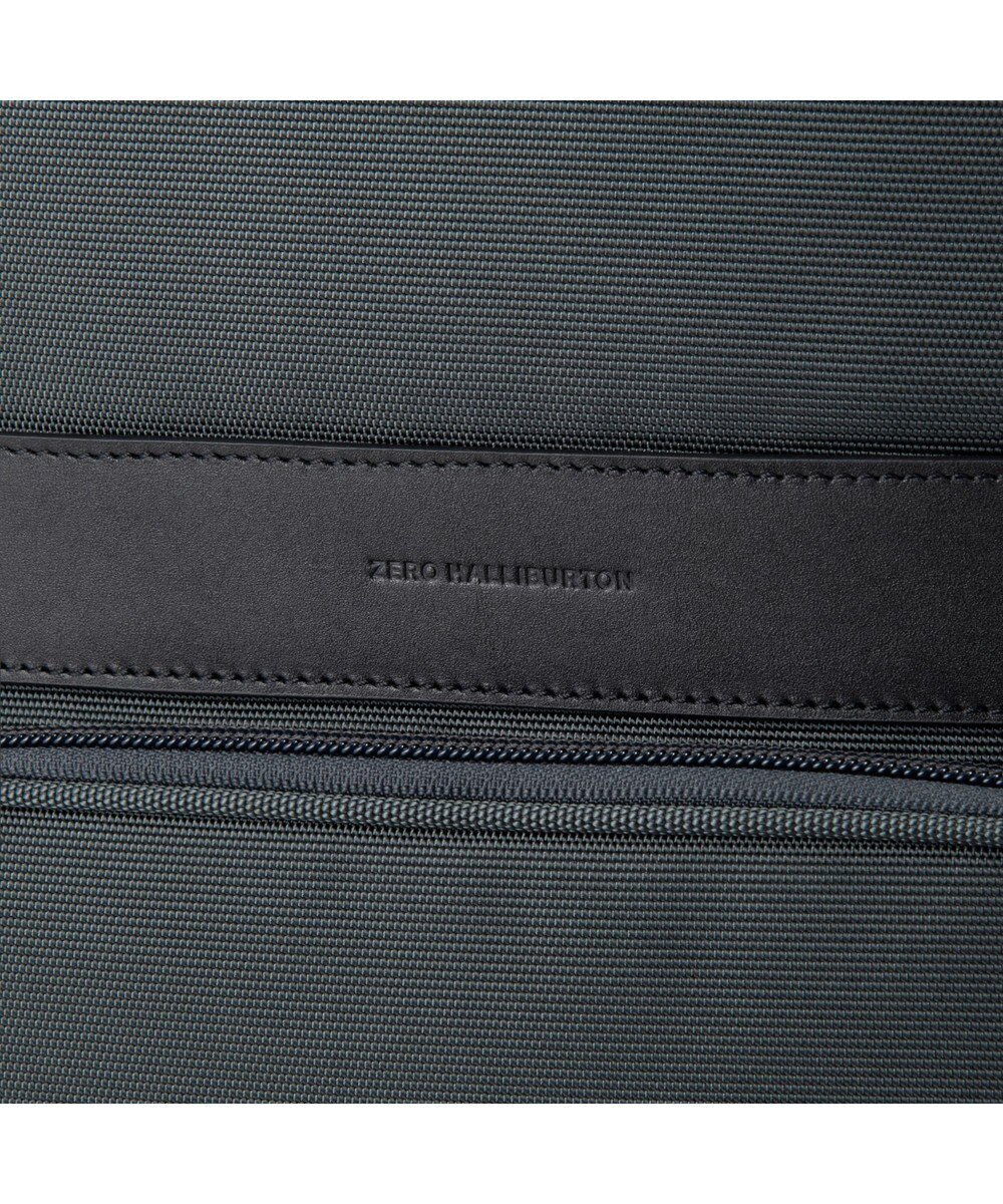 ZERO HALLIBURTON  ＺＥＳＴ３ ビジネスリュック  B4サイズ 15.6インチPC収納 20/25L 2気室 エキスパンド 81732 