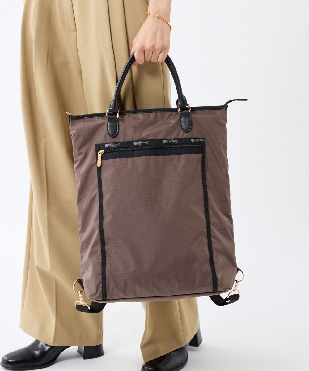 LeSportsac EVERYDAY TH CITY BKPK/アップタウンダークチョコ/ブラック 