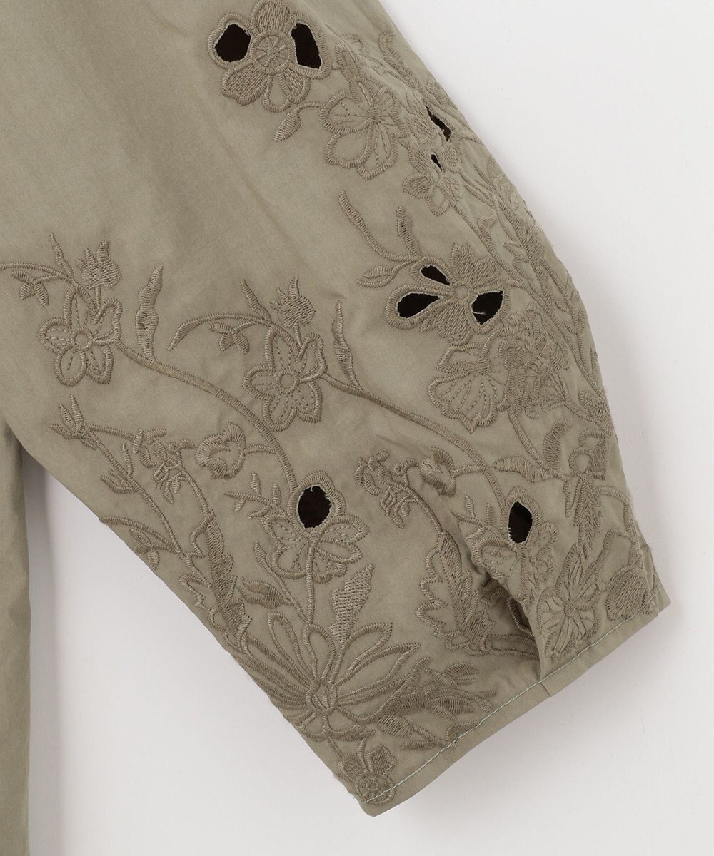 自由区 【洗える】エンブロイダリー プルオーバーブラウス 