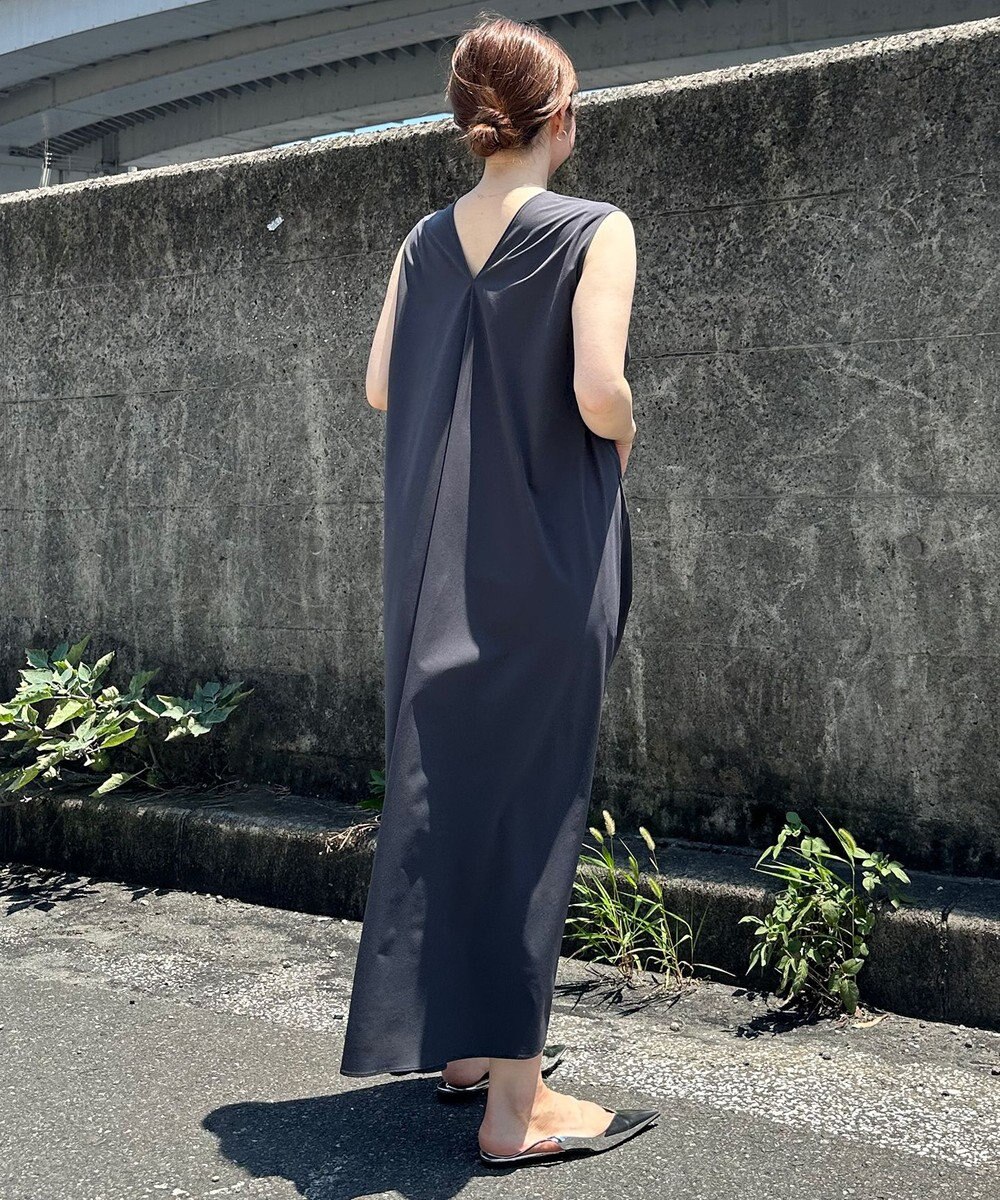 UNFILO 【撥水/軽量】MOVE TEX ノースリーブワンピース 