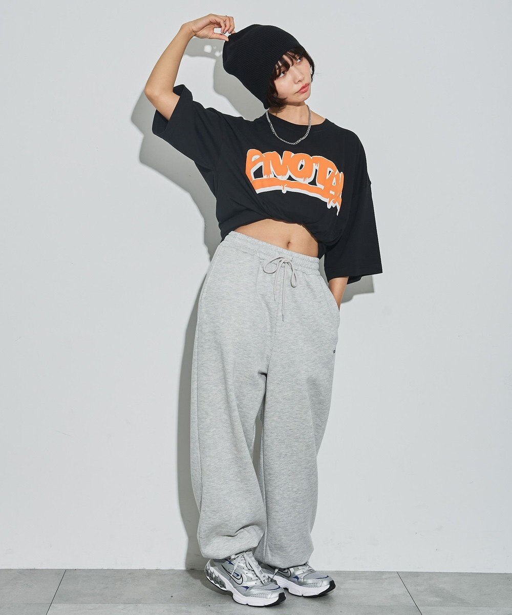 WEGO 【ユニセックス着用ITEM/ネックレス付き】アクセ付きグラフィックT（S） 