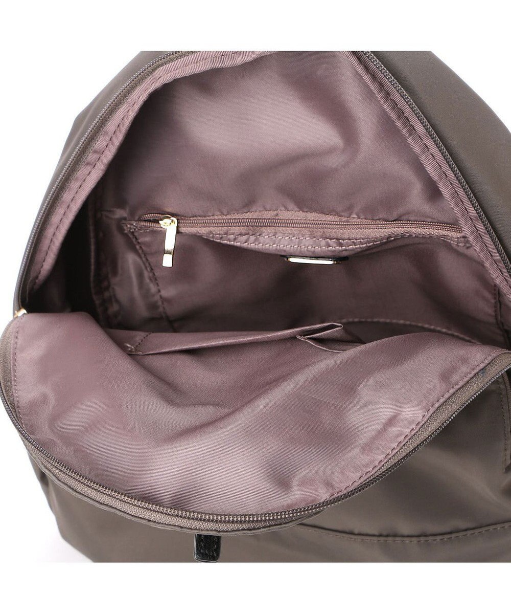 LA BAGAGERIE ナイロン　リュックサック 