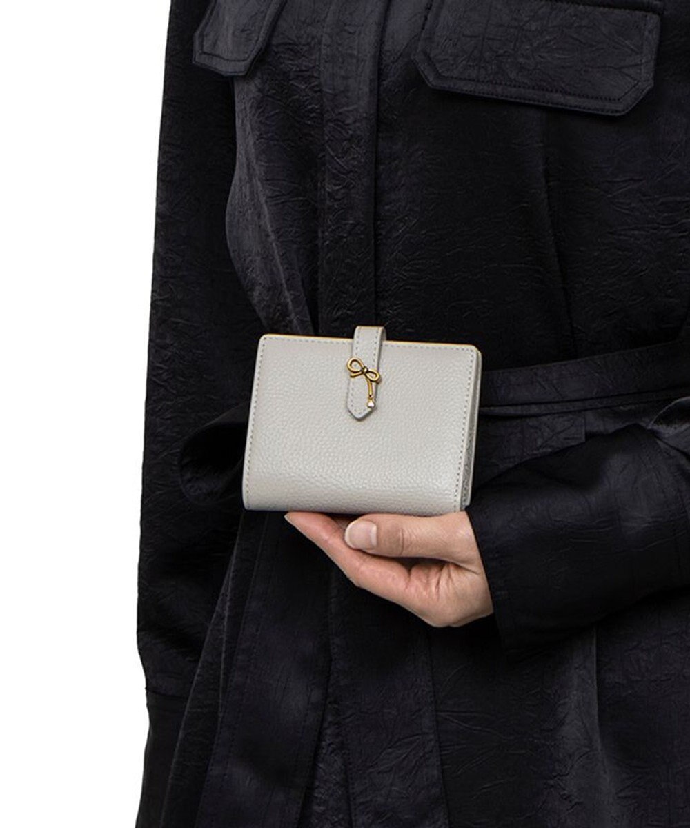 LANVIN en Bleu リュバン コンパクト二つ折り財布 