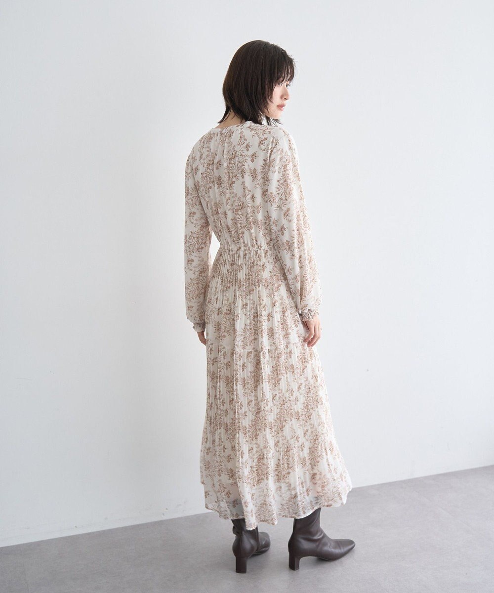 YECCA VECCA ボタニカル柄ボウタイプリーツワンピース 