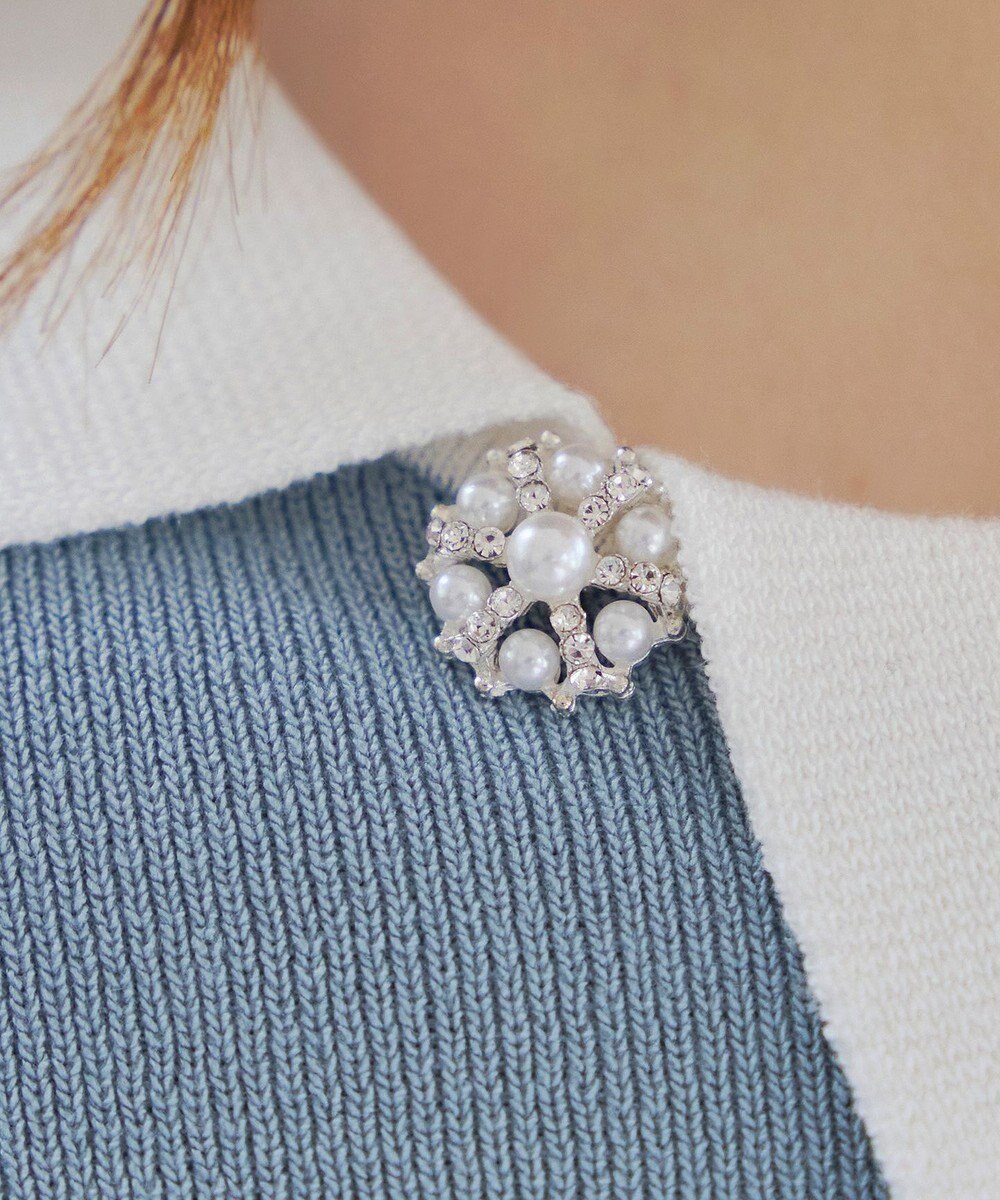 Tiaclasse 【洗える】配色衿ビジュー付きニットトップス 