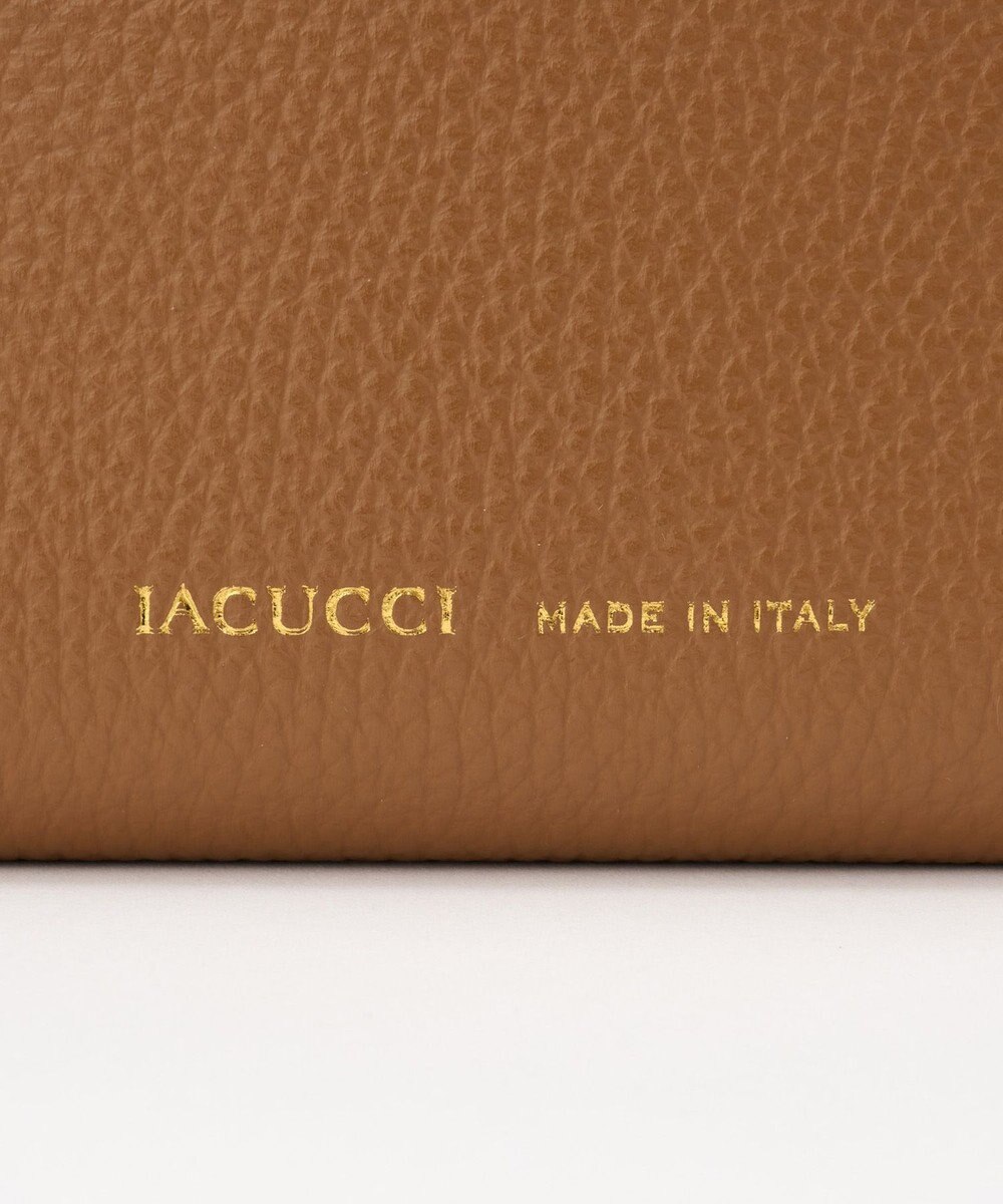 IACUCCI アバ ハーフウォレット CERVO 