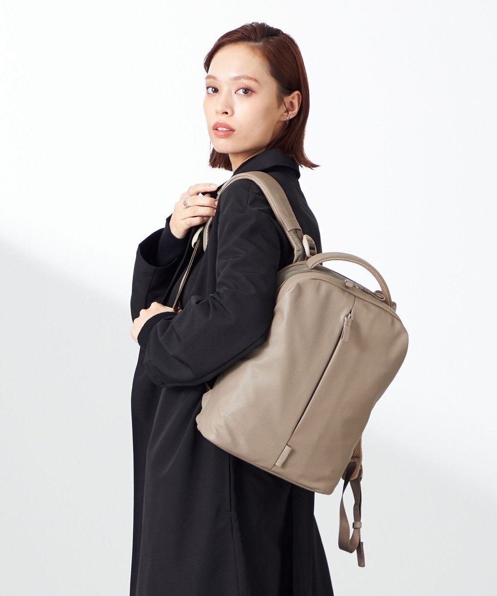 Y'SACCS 【MADE IN JAPAN】　WELLBA　人間工学バックパック　Sサイズ 