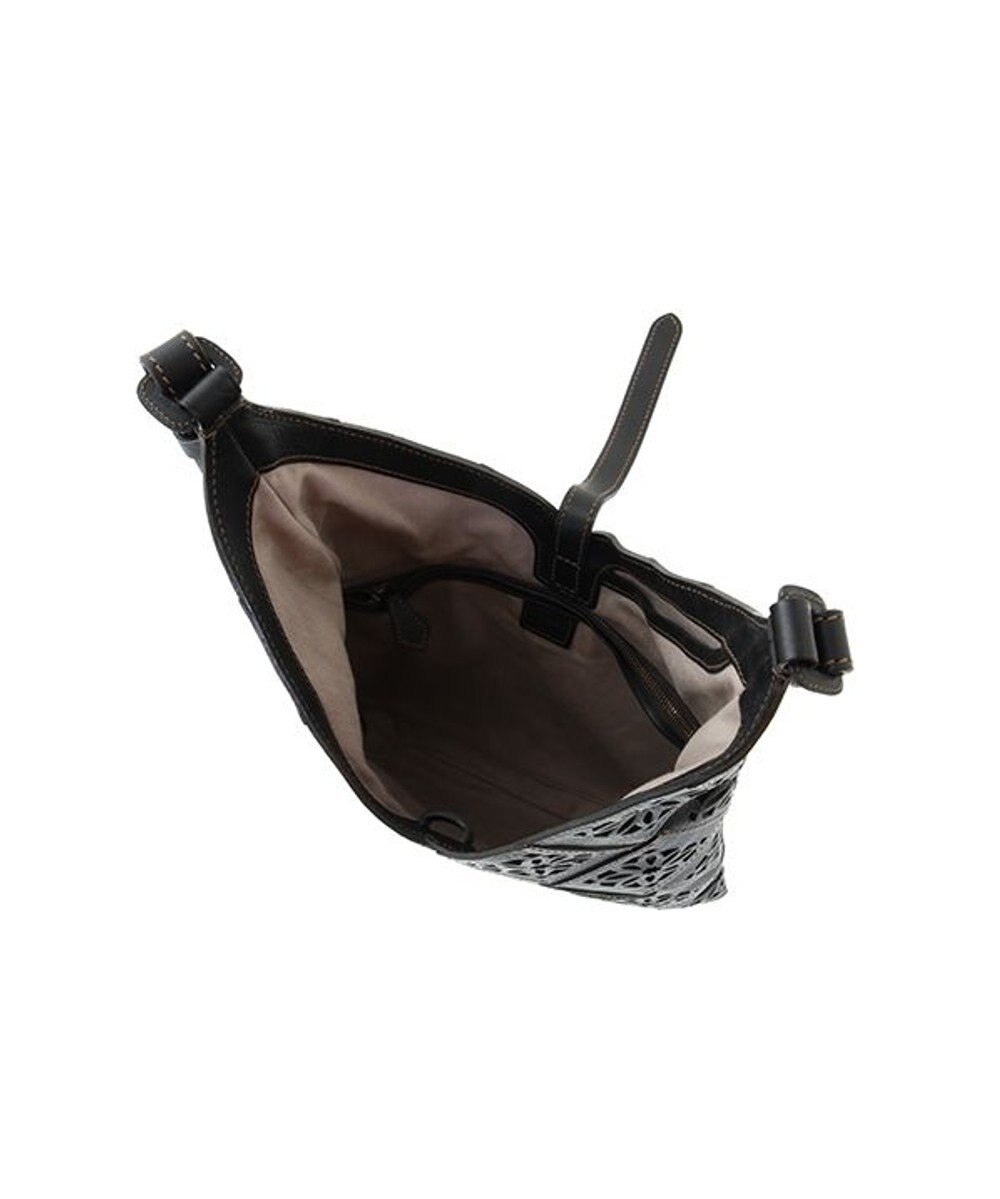 genten サステナブルカットワーク ショルダーバッグ 