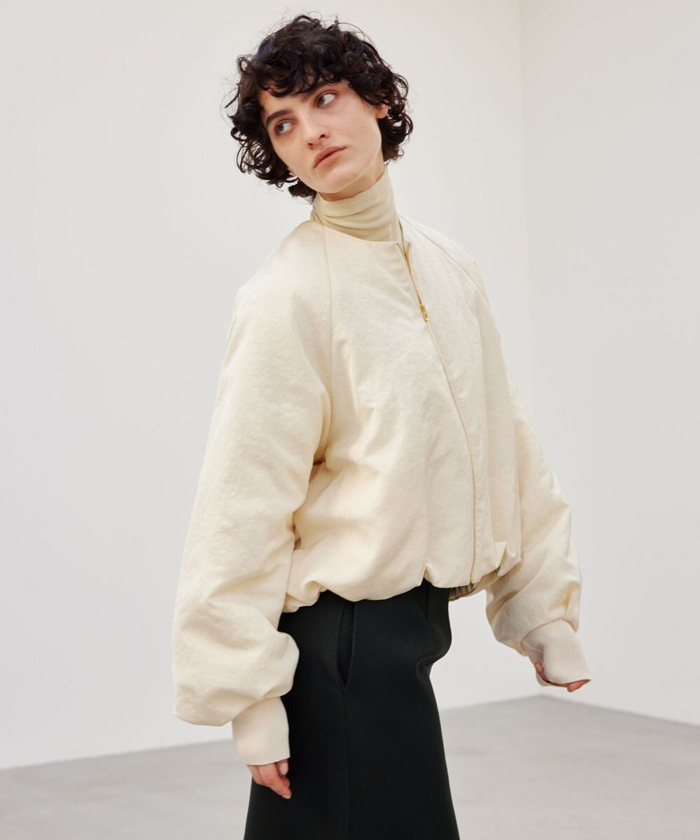 BEIGE， NIQUET / ノーカラーブルゾン 