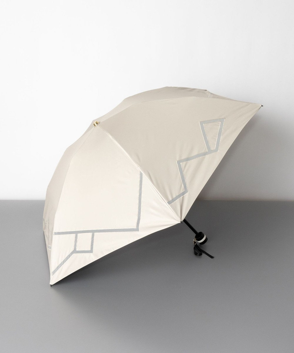 AURORA Beaurance（ビューランス）カットワーク刺繍 晴雨兼用パラソル（折り畳みミニ傘） 日傘 ライトベージュ