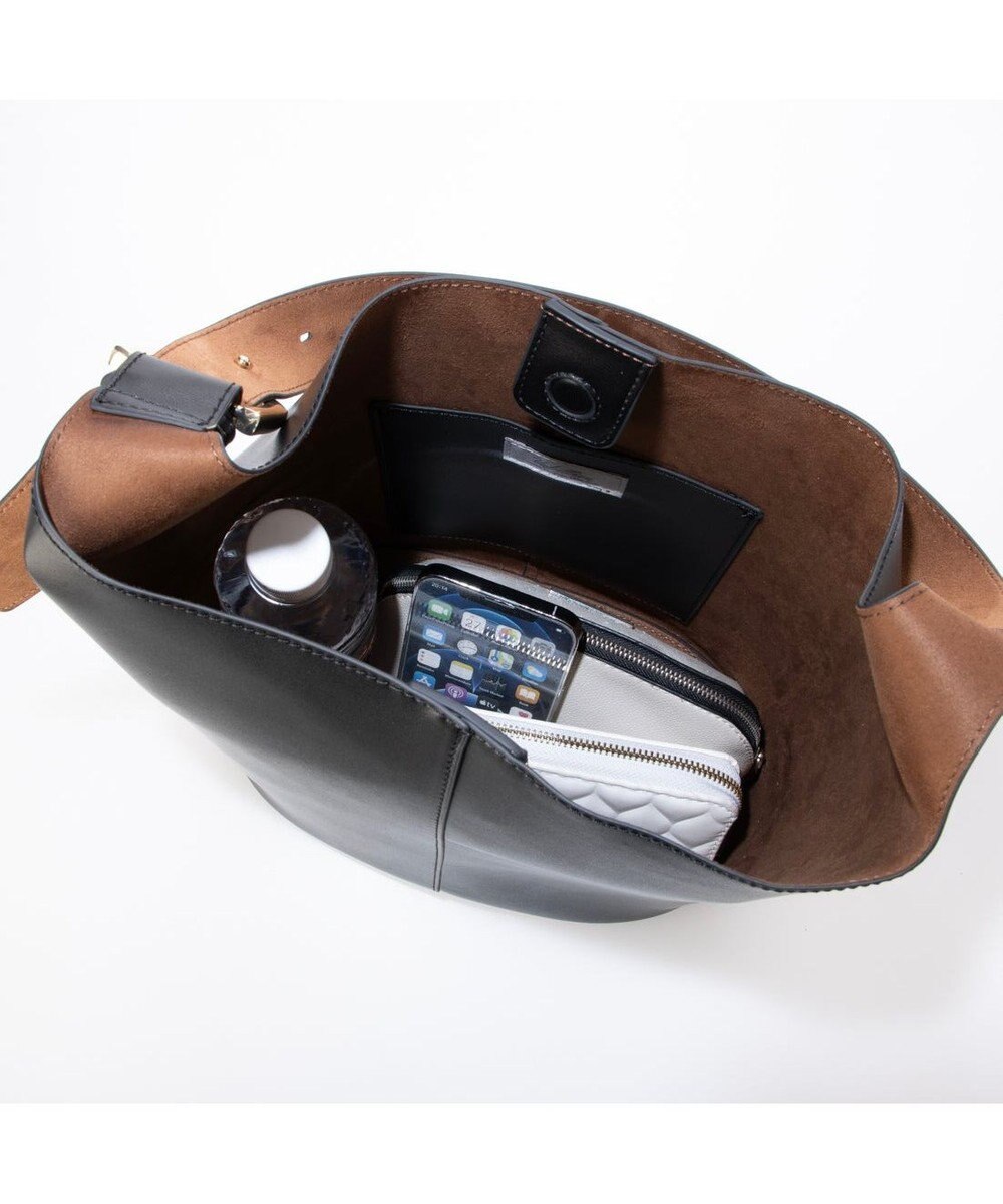 UNBILLION カシュカシュ cachecache / ビッグバックルバケツショルダー 