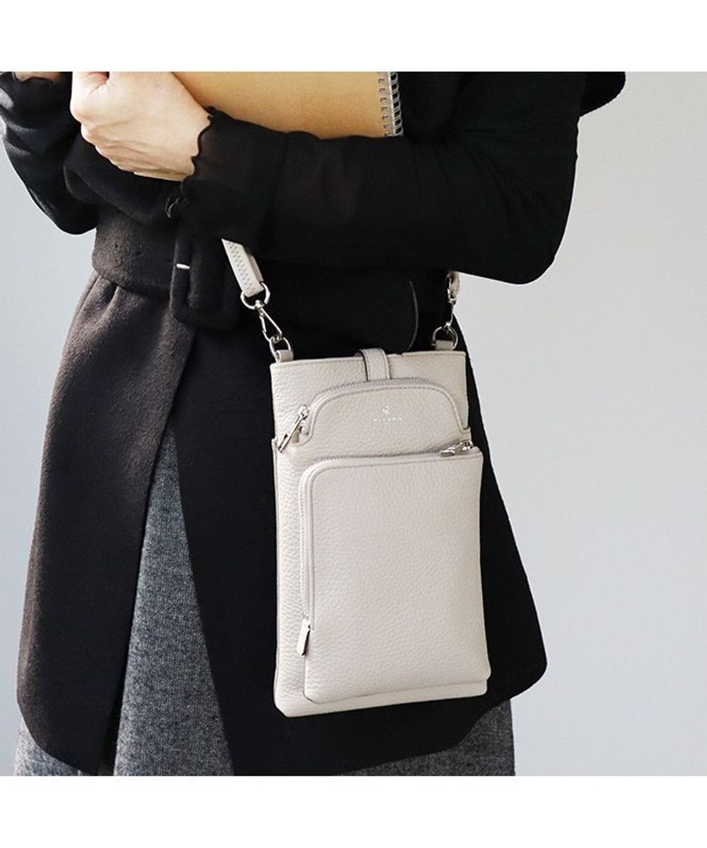 PELLE BORSA スリムポシェット Comfy 6701 