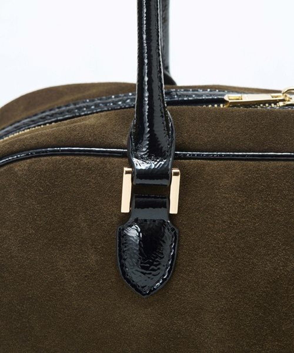 TOPKAPI 【TREASURE TOPKAPI】スエード エナメルコンビ ワイド ボストンバッグ チャーム付き 