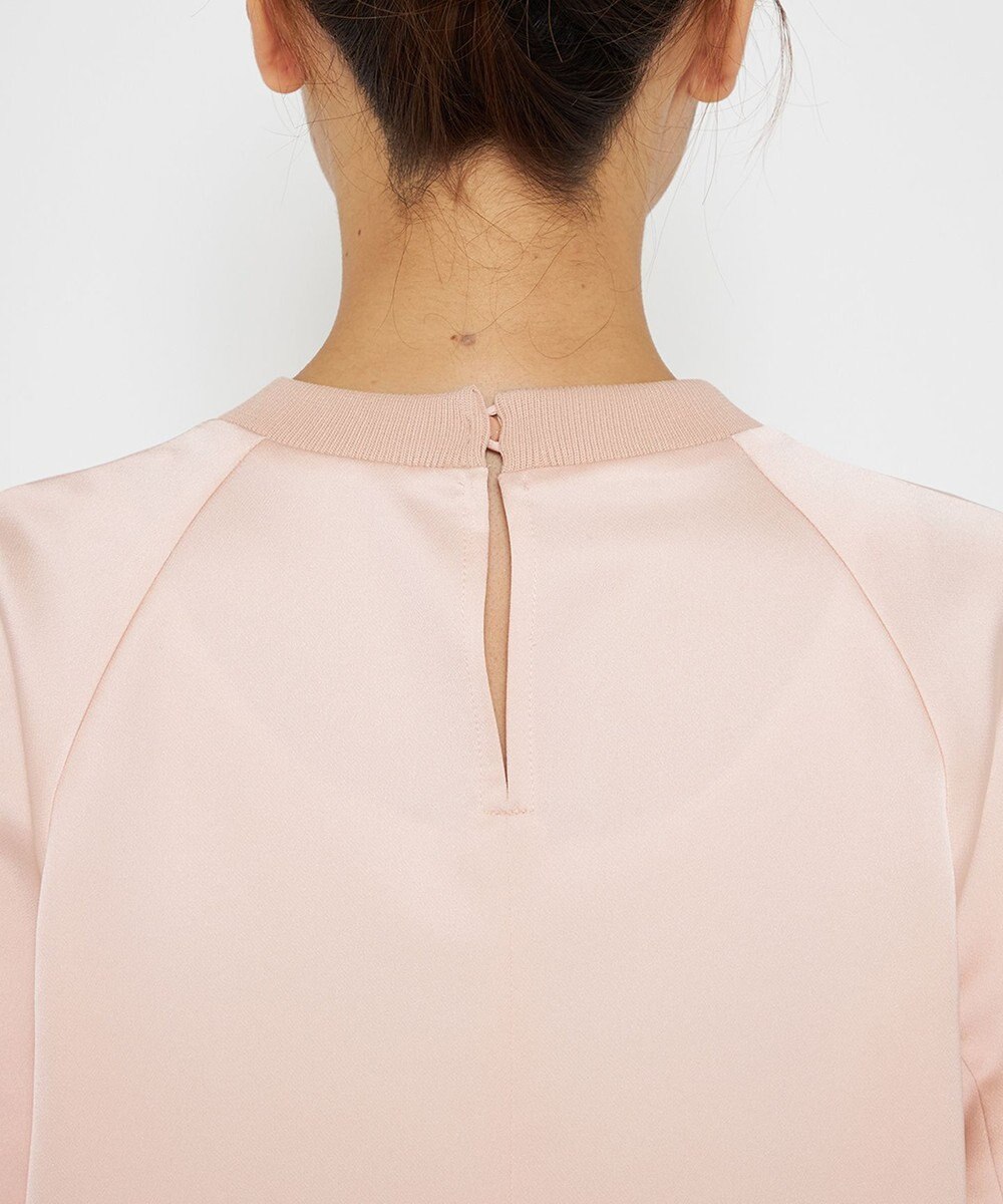 uncrave 【洗濯機洗い可】サテン ブラウス（uncrave WHITE） 