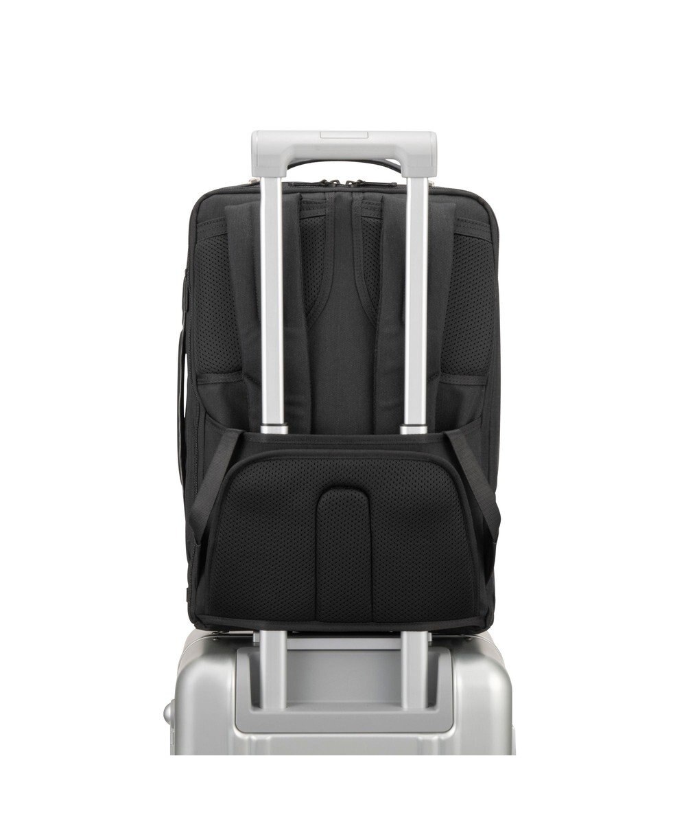 ZERO HALLIBURTON  Z PACK LTD DN ビジネスリュック  B4サイズ 15.6インチPCPC収納 脱着ポーチ 81742 
