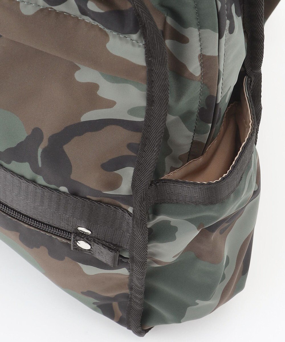 Y'SACCS 撥水ナイロンテープデザインスクエアバックパック 