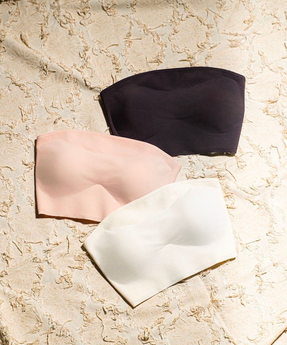 WACOAL ノンワイヤーブラ [GOCOCi][ワコール] ズレにくい 背中の段差を軽減 立体的なバストシルエット ゴコチ ストラップレス レディース CGG583 /ワコール 