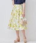 組曲 S スプレーローズプリント フレアスカート