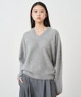 ATON ROYAL FUR CASHMERE | Vネックセーター