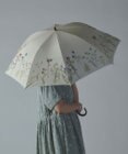 AND WOOL 〈一級遮光生地・晴雨兼用〉ボタニカル刺繍の日傘 （長傘タイプ）