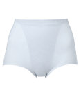 Wing 補整ショーツ ほどよいおなか押さえ まるみのあるヒップライン ここちよいフィット感 【Pパンツ レースシェイプショーツ】 はきこみ丈ふかめ KJ4250 ウイング／ワコール