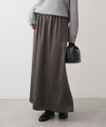 Green Parks すっきり見えシルエットサテンナロースカート