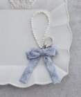 Maison de FLEUR チェックリボンパールチャーム