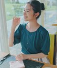 「サマさまカットソー」パール付きパフスリーブトップス