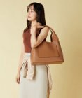 LA BAGAGERIE 【veganview】triangle shape tote bag