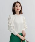 ANY タックボリュームブラウス