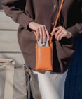 Atelier nuu 本革 スマホショルダー