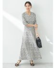 earth music&ecology 小花柄Ｖネックワンピース