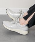 Bridget Birkin 【Round About】サイドジップスニーカー