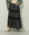 Green Parks レースドッキング花柄ティアードスカート