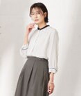 J.PRESS LADIES 【洗える】 バックサテンランダムストライプ バンドカラー ブラウス