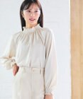 Feroux 【WEB一部店舗限定】スタンドネック ブラウス