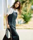 自由区 L 【19号サイズまで展開・カタログ掲載・定番人気・新色追加】コットンサテンクロップド丈ワイドストレート パンツ