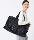 LeSportsac DELUXE LG WEEKENDER/ブラックキャッツ