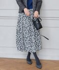 自由区 【カタログ掲載・洗える】スノーフラワープリント スカート