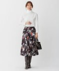 自由区 【洗える】ブラッシュドフラワープリント フレアスカート