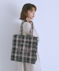 Maison de FLEUR ブランドロゴ刺繍チェックスクエアトート