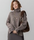 23区 L 【洗える】ミックスブークレ サイドスリットタートルニット