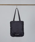 Maison de FLEUR EC限定フリルサテントートバッグ