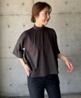 UNFILO ハイネッククロップドTシャツ