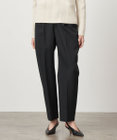 ATON WOOL GABARDINE | テーパードタックパンツ