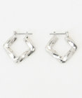 ICB ツイストスクエアピアス