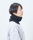 AND WOOL 〈上質な素材と手仕事から生まれた優しいニット〉メリノウール・ケーブル編みスヌード