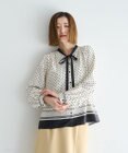YECCA VECCA ドットパネル柄リボンブラウス